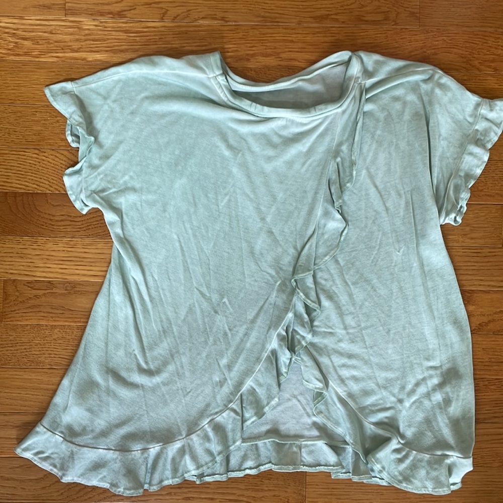 Ruffle Top - Picture 2 of 2